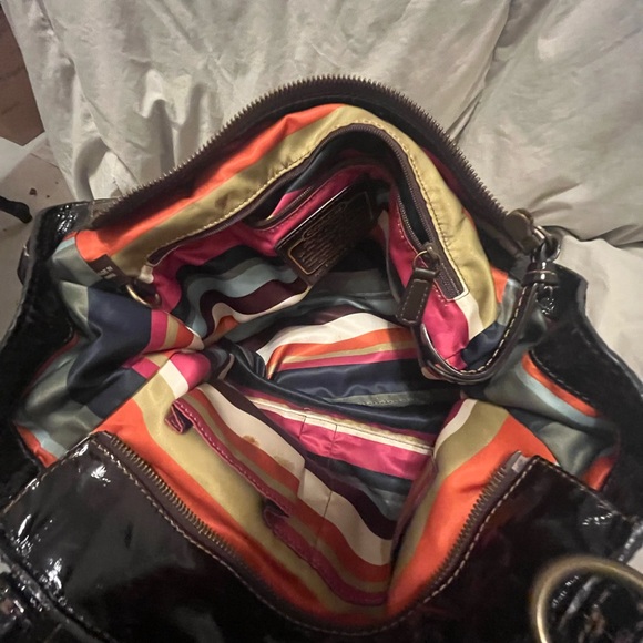 Rare Coach Dark Brown and Black Leather Shoulder Bag in great condition - Picture 9 of 11